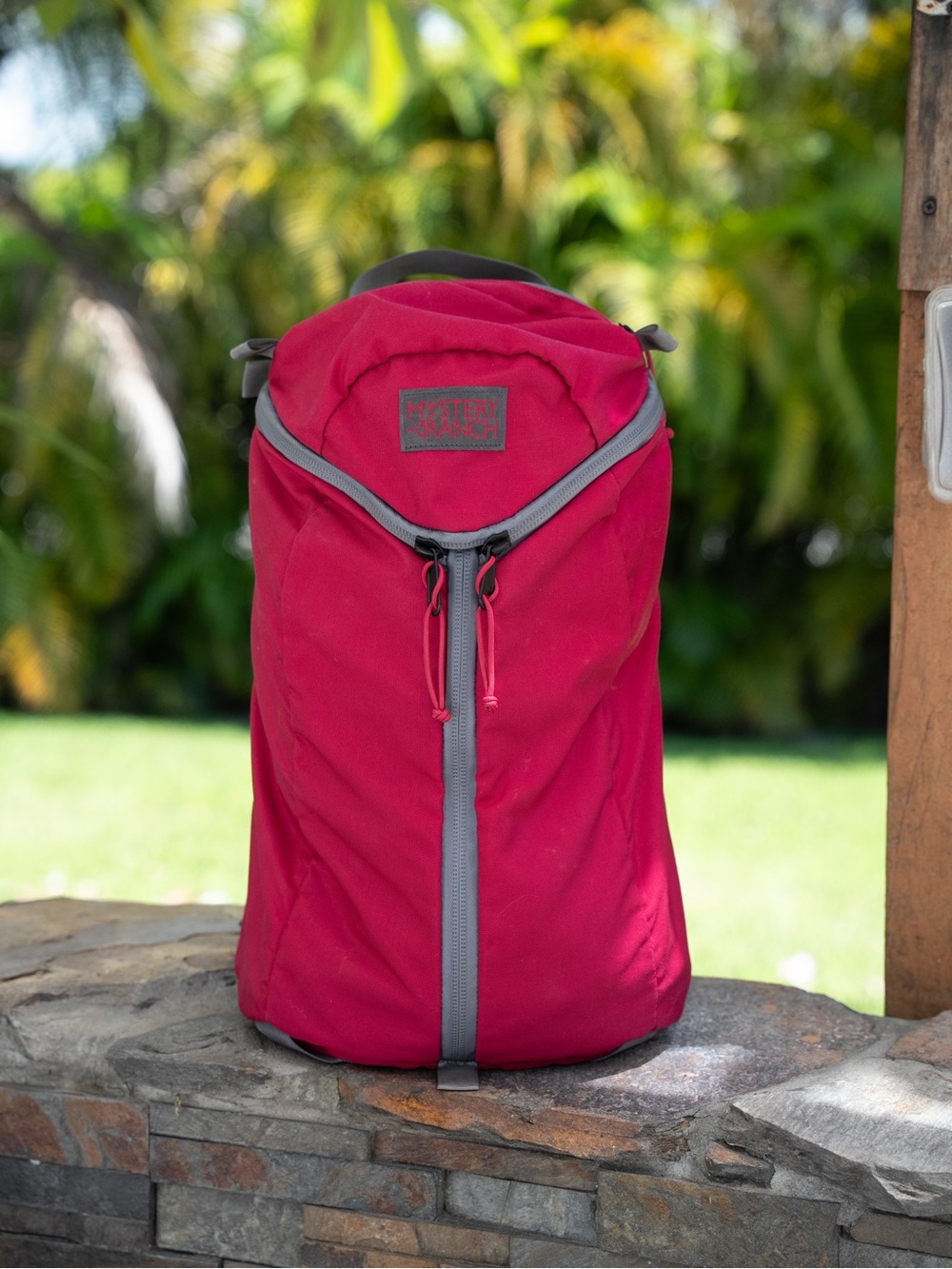 MYSTERY RANCH Men's Red Backpack Urban Assault 21L